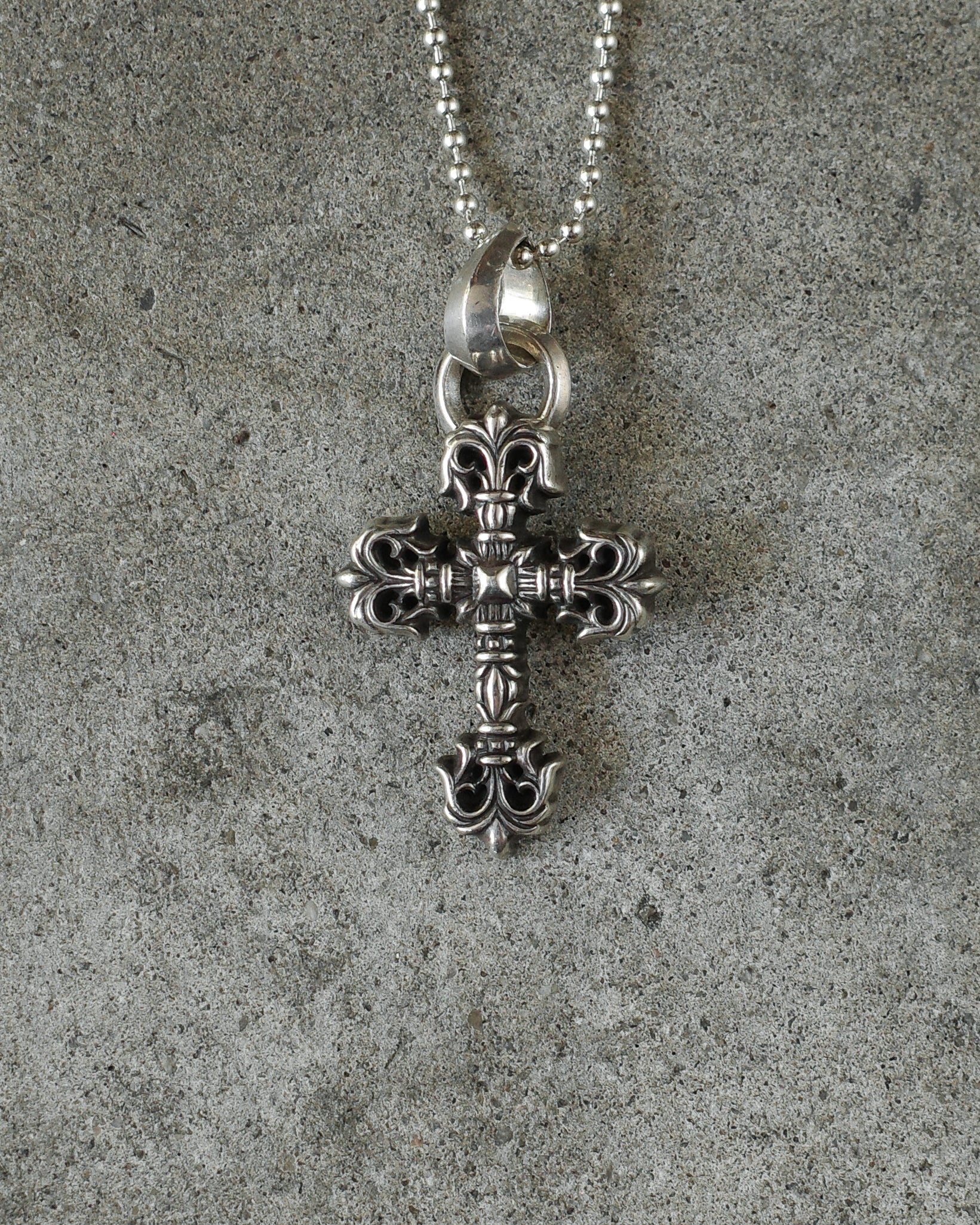 Chrome Hearts Triple Cross Pendant – BLINDATE INC