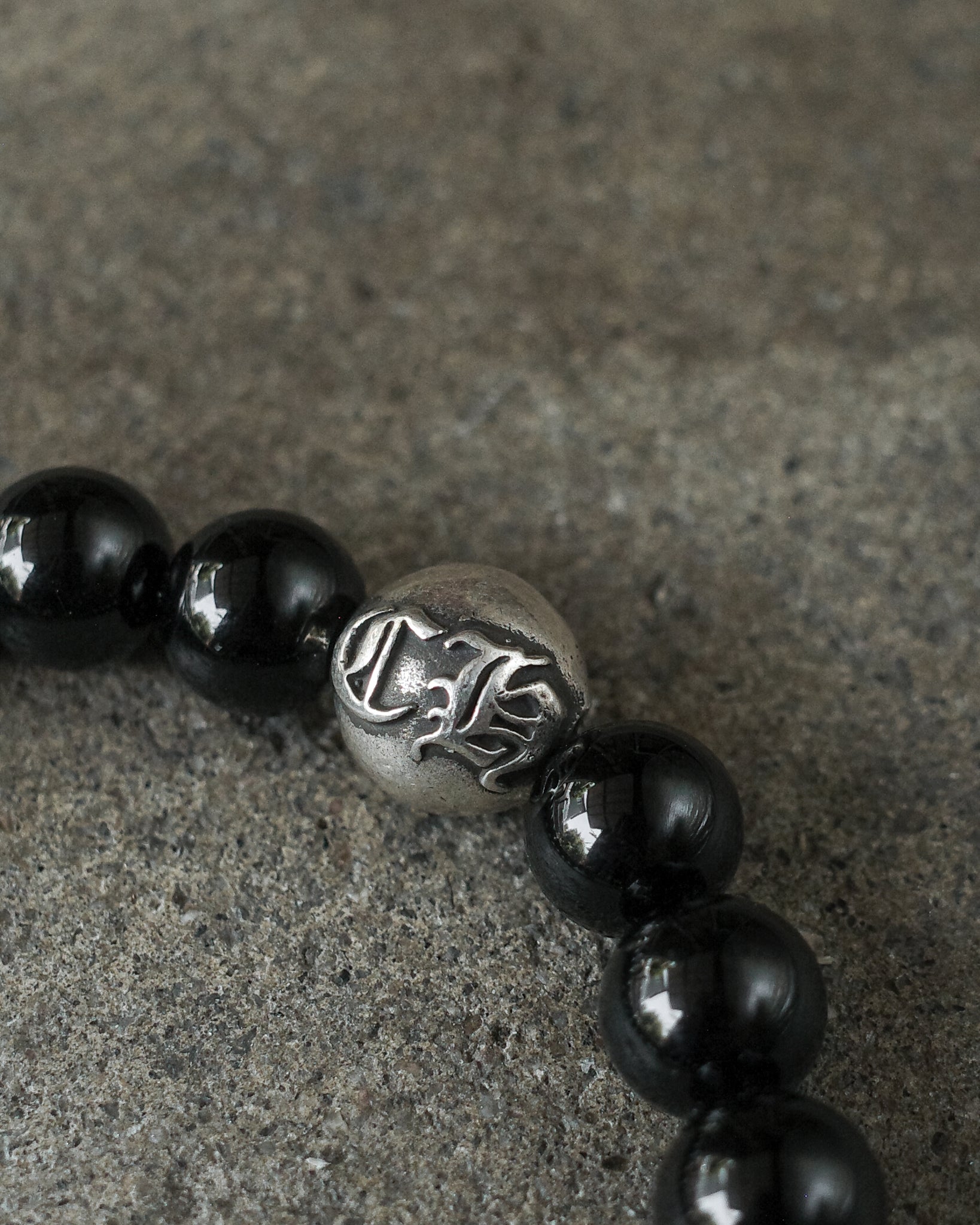 Chrome Hearts Black Onyx Bead Bracelet – BLINDATE INC