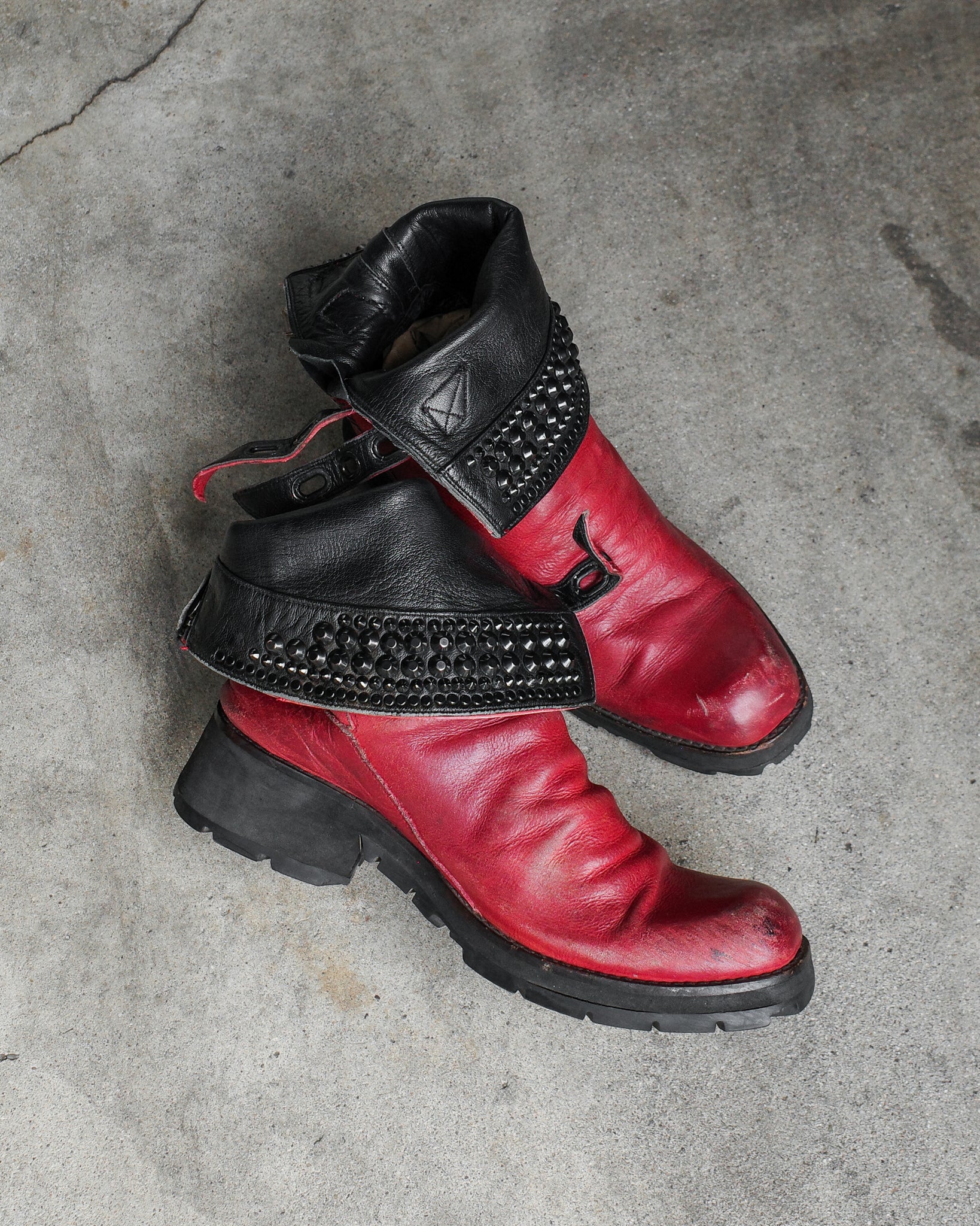 Kmrii Buckle Studded Boots