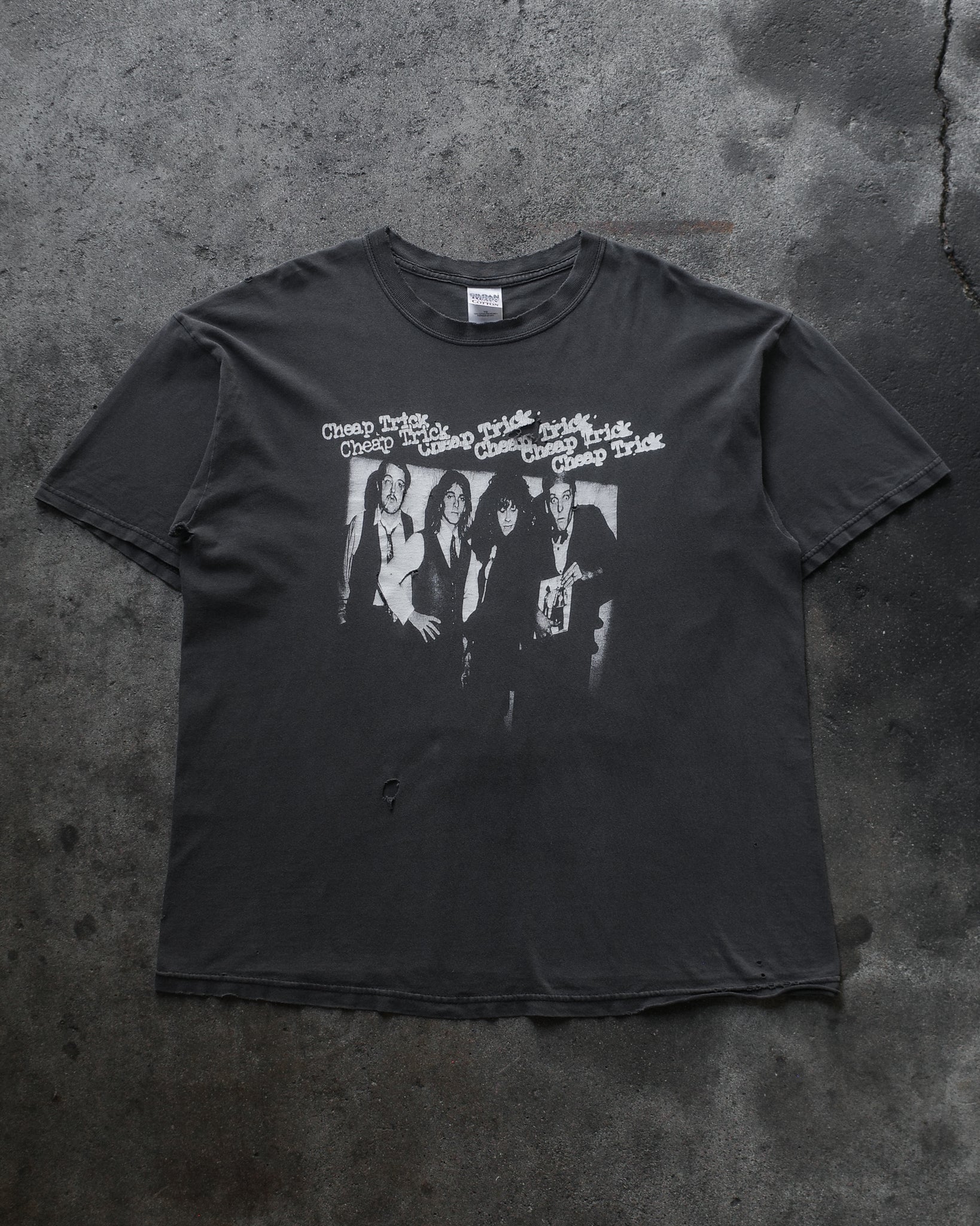 2000s Cheap Trick Faded Tee