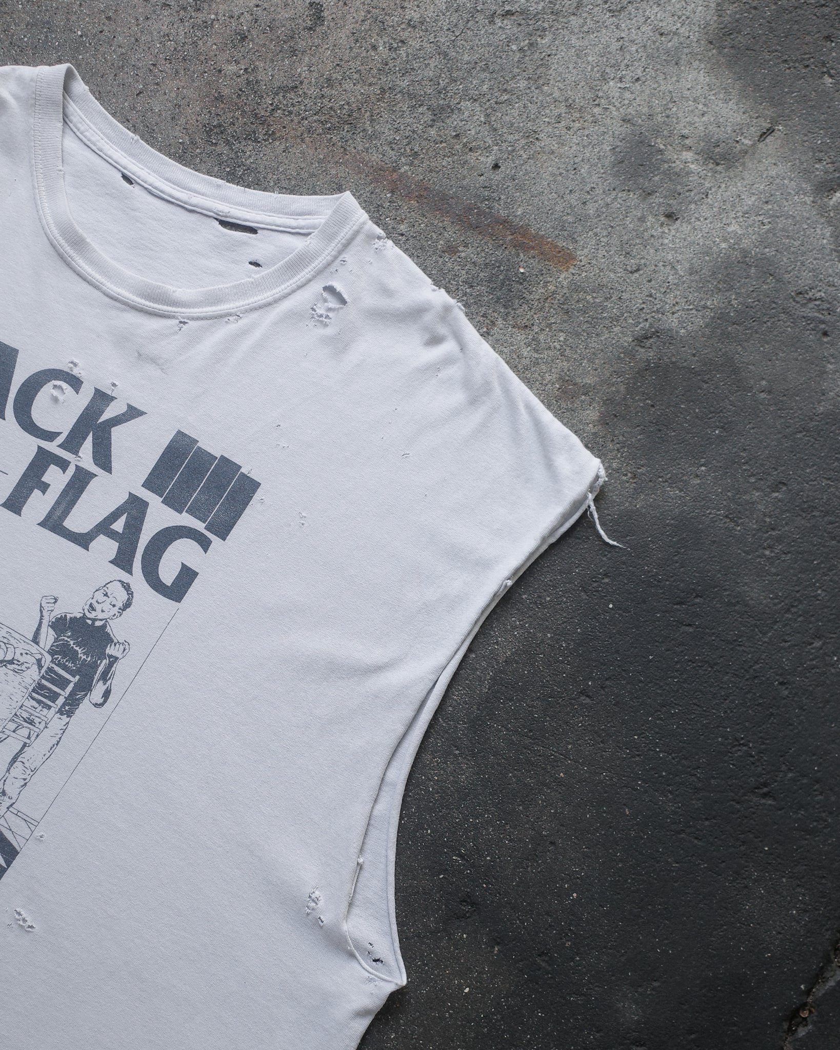 2000s Black Flag Distressed Tank