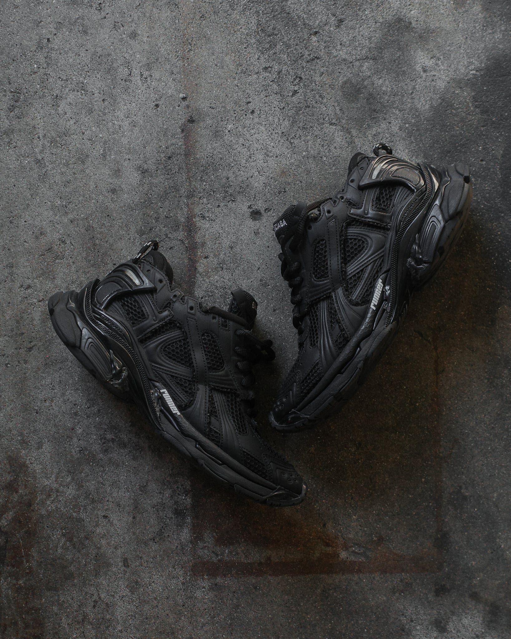 Balenciaga Runner 2 Sneakers