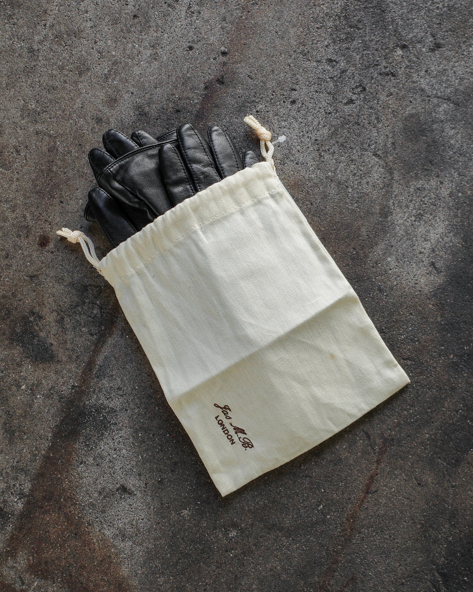 Jas M.B. Gloves