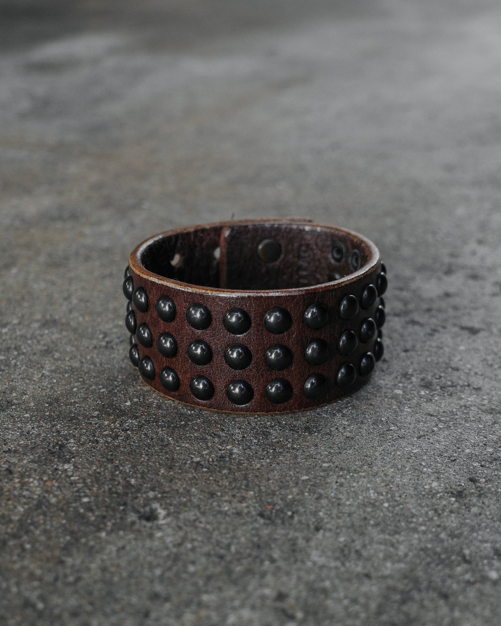 Shellac Studded Bracelet