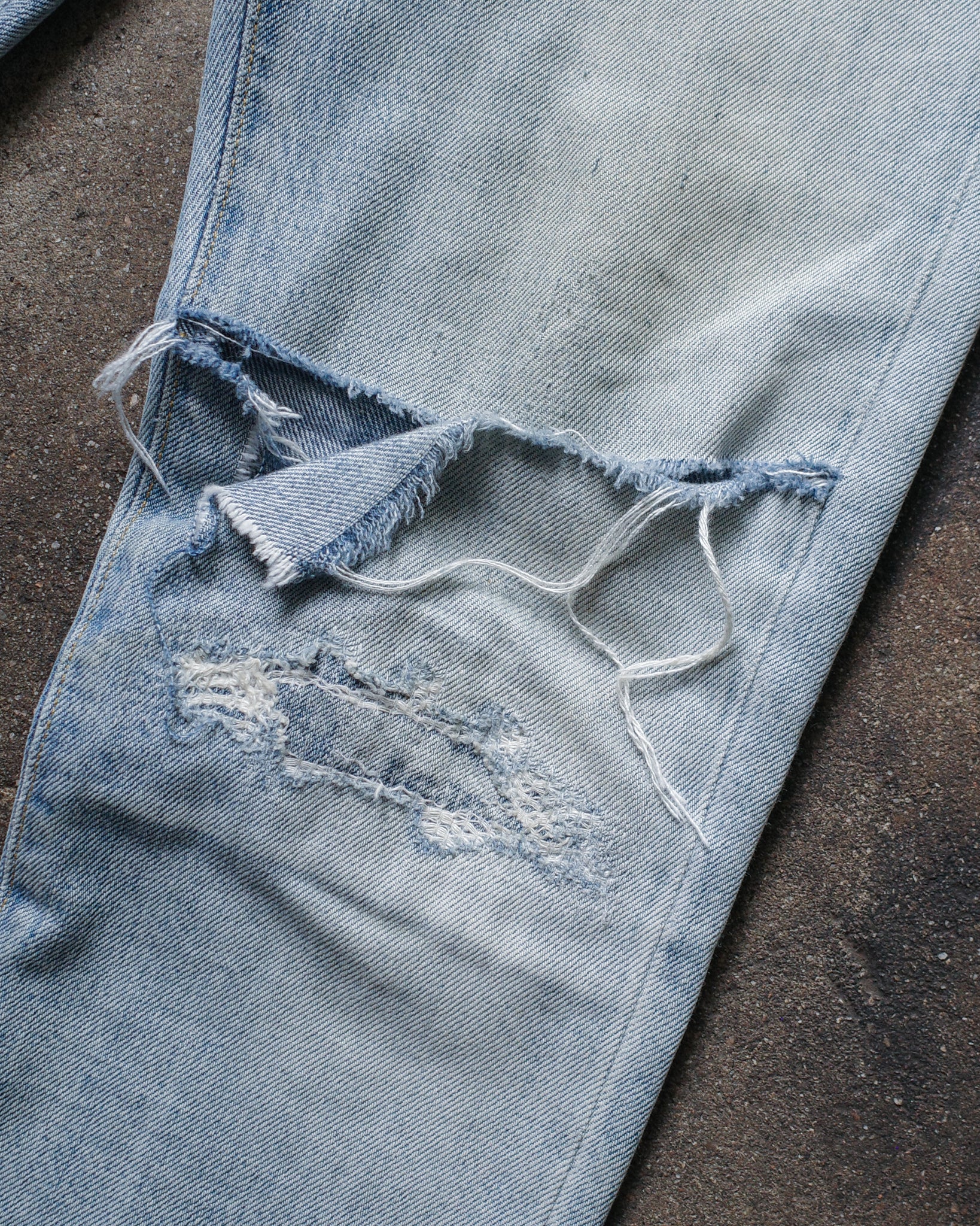 Saint Laurent Paris 2015 D02 Distressed & Repaired Denim