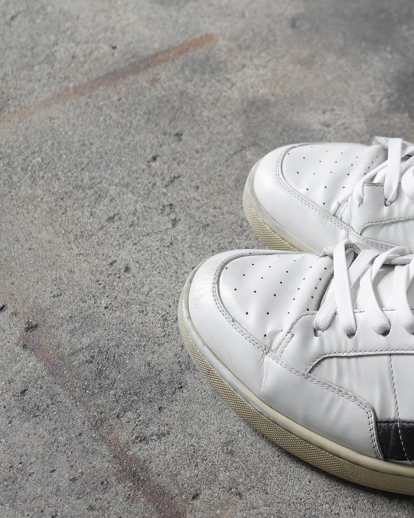 Saint Laurent Paris FW16 SL/36H Star Hi-Top Sneakers – BLINDATE INC